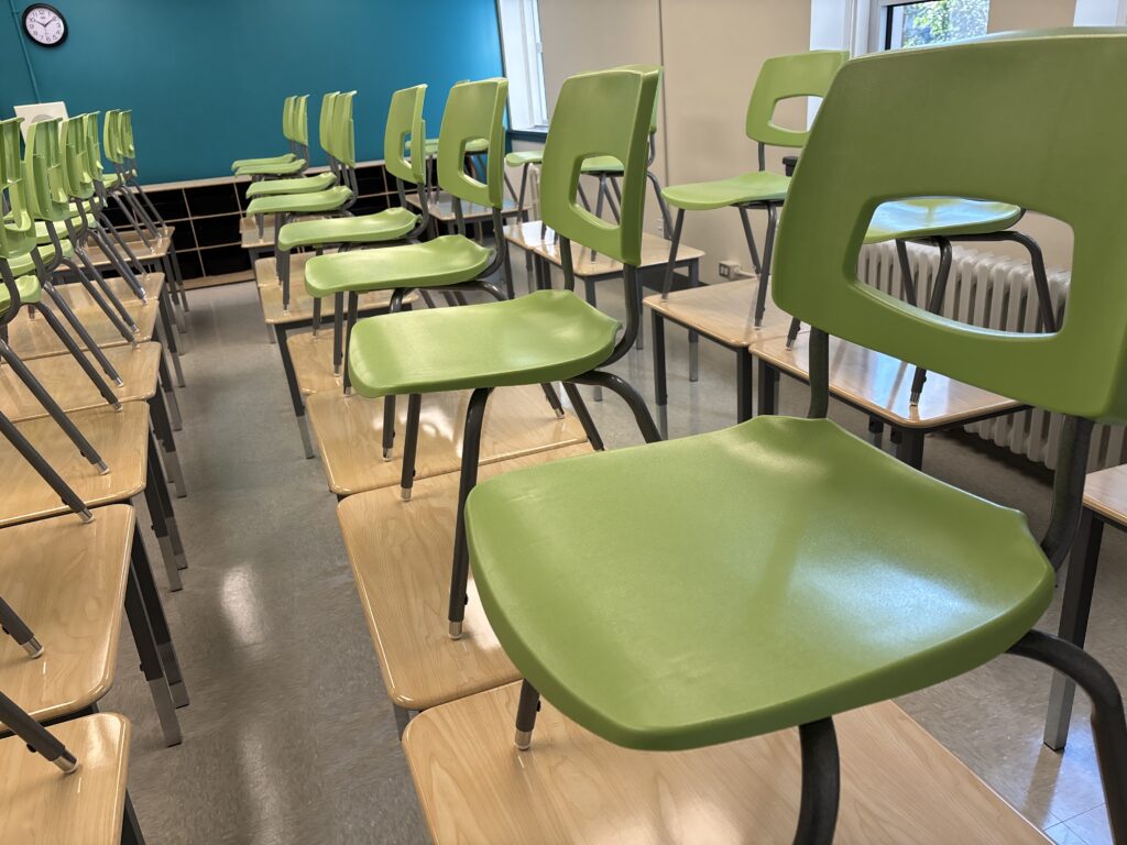 L'École les Bateaux-Blancs acceuille ses premiers élèves dans des installations complètement rénovées.
